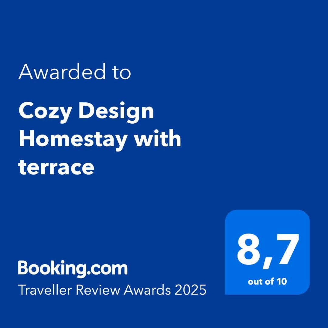 Cozy Design Homestay With Terrace Prag Exteriör bild